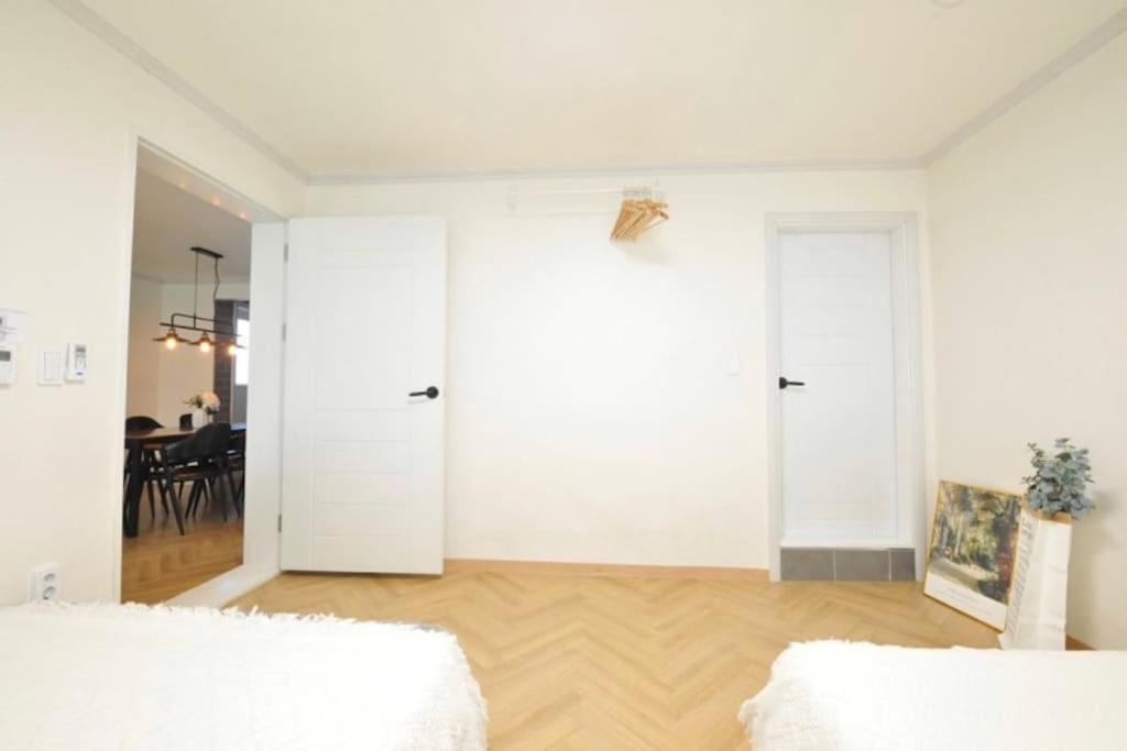 Yeonnam Wave Villa Сеул Екстериор снимка