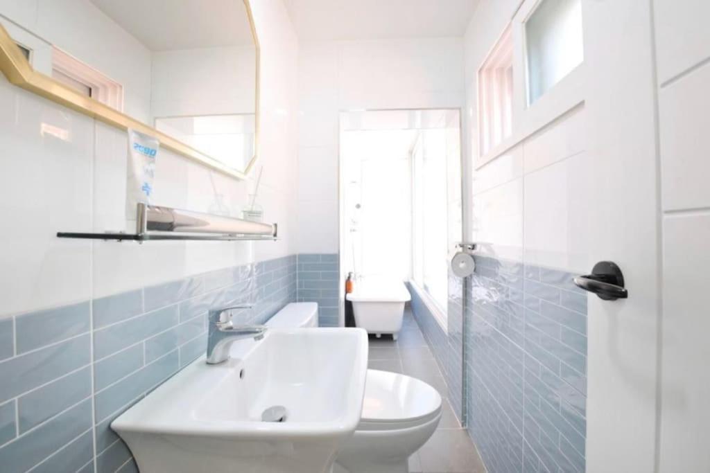 Yeonnam Wave Villa Сеул Екстериор снимка