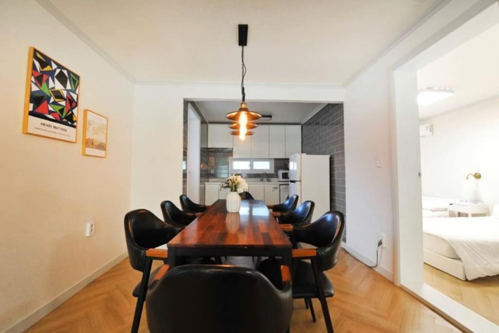 Yeonnam Wave Villa Сеул Екстериор снимка